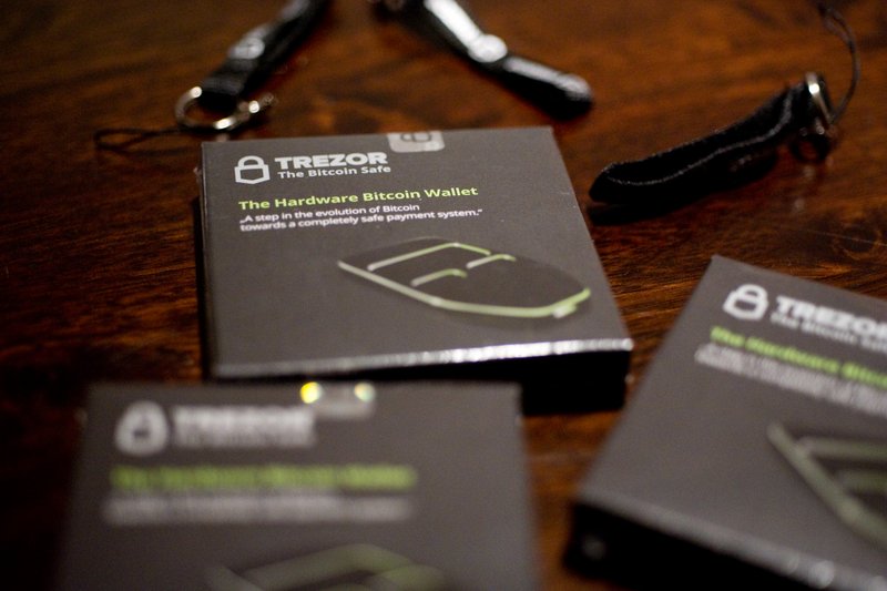 Trezor Box